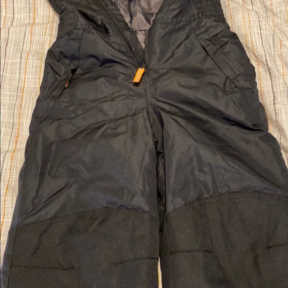 Skiing Overall for Kids - Picture 4 of 5